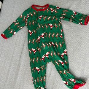 Magnetic Me NWOT Christmas Print